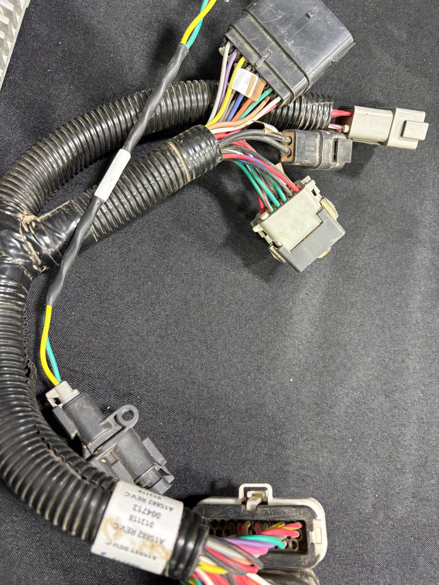 Used Kinze ISO PMM with Cables PN: A15290