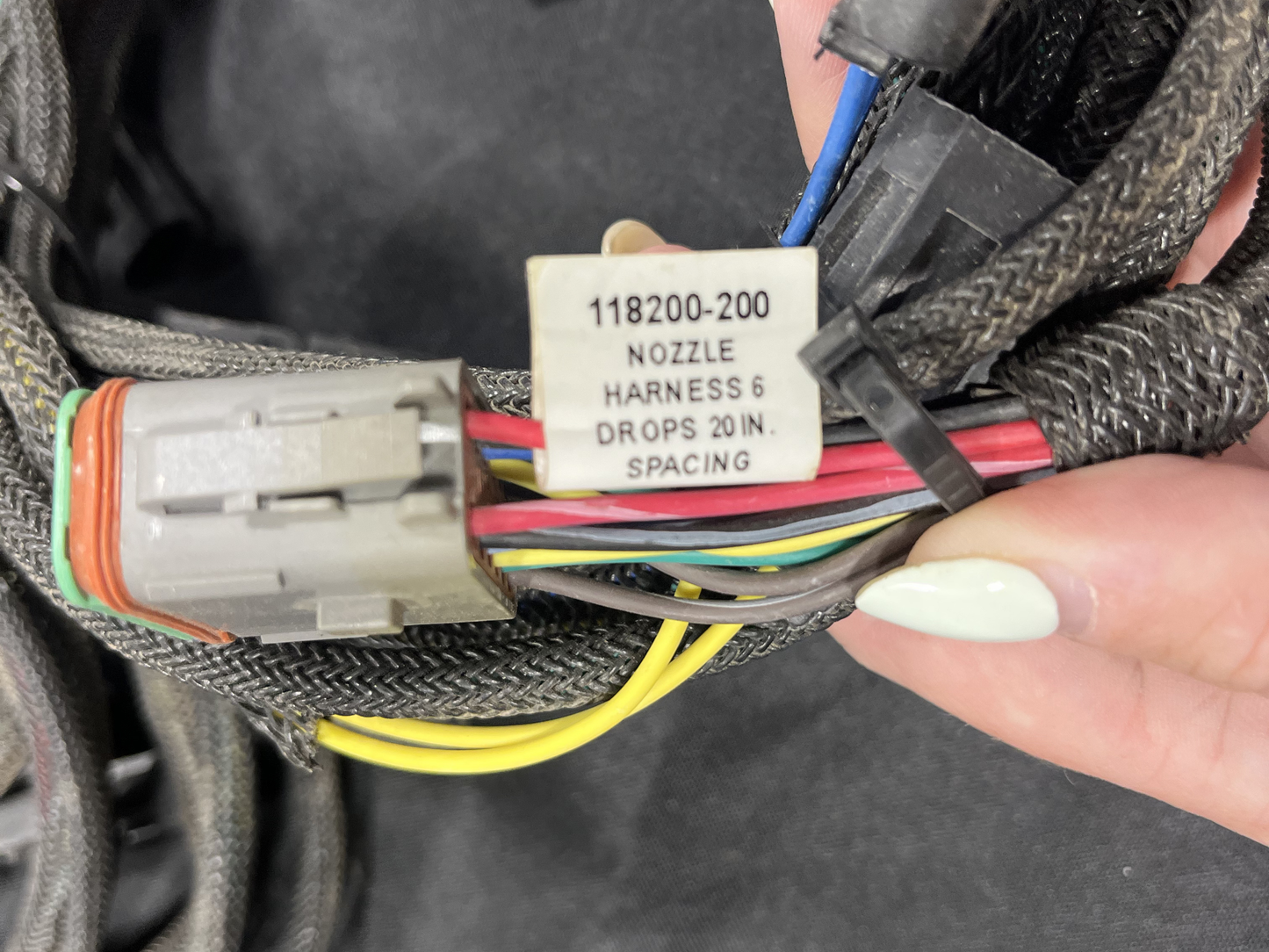 Used Capstan Nozzle Harness 6 Drops 20 In. Spacing PN: 118200-200