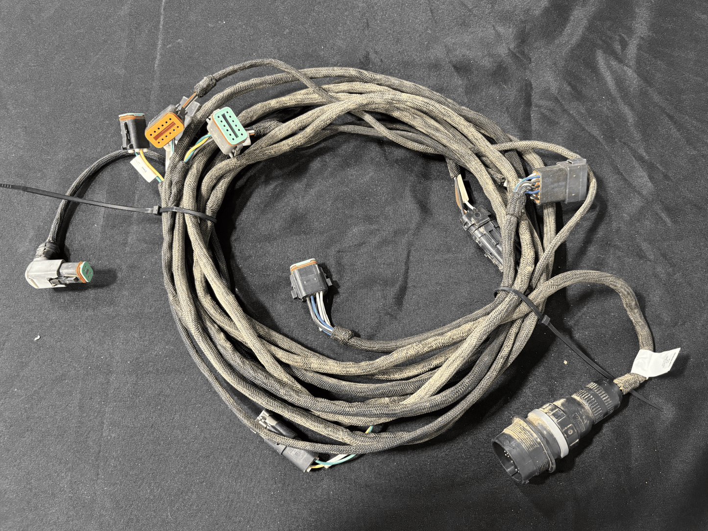 Used Capstan Rev C PPIII Haige Adapter Hub Side PN: 123100-020